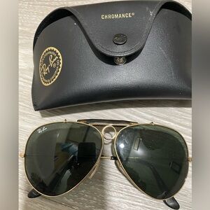 Ray Ban Aviator sunglasses.  Brand new.